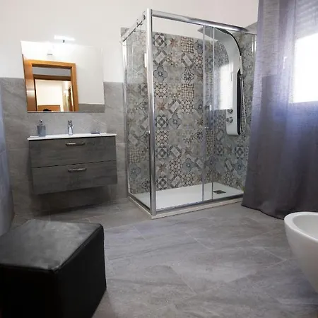 La Casa Di Nana' Locazione Turistica