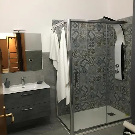 La Casa Di Nana' Locazione Turistica