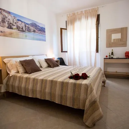 La Casa Di Nana' Locazione Turistica